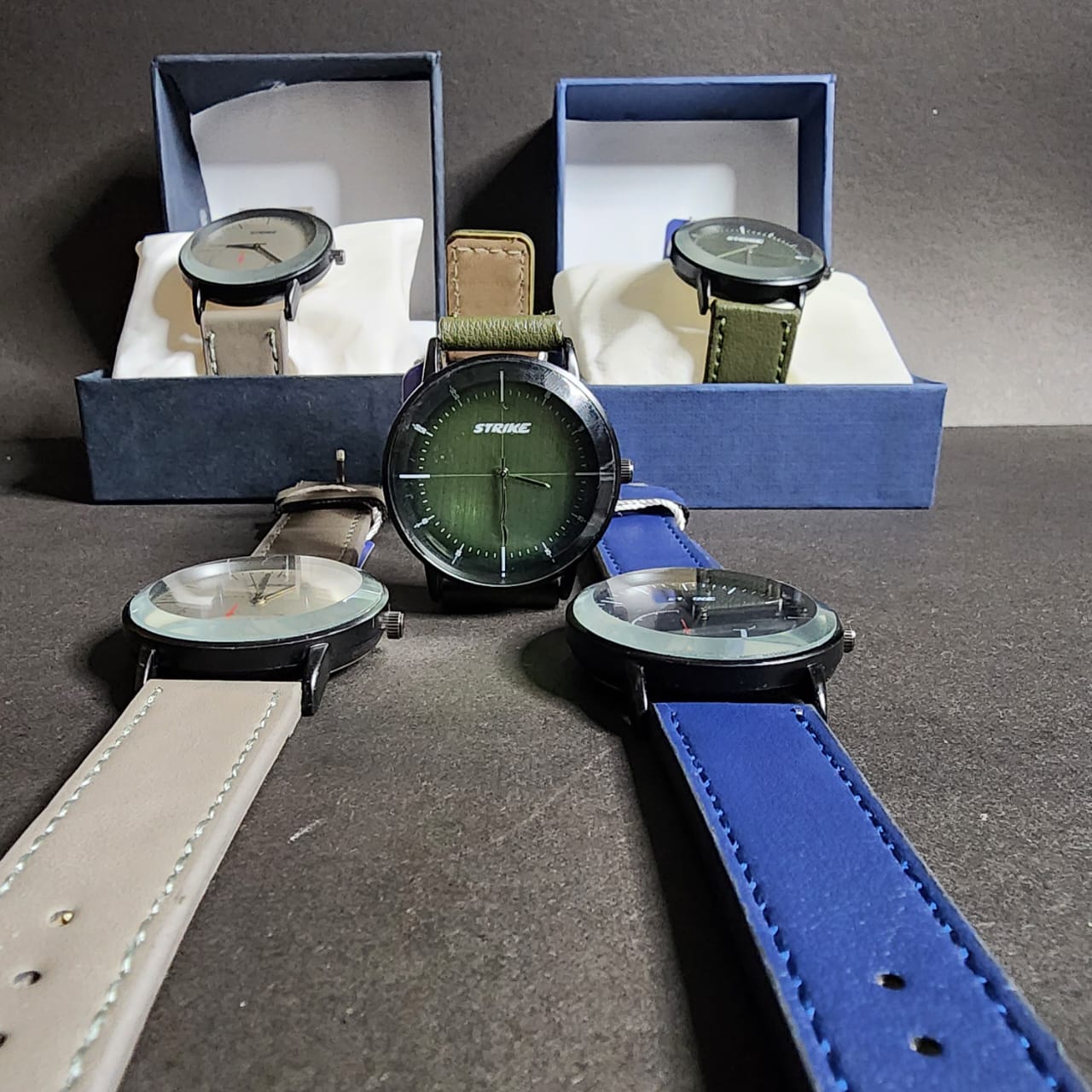 Minimalist Men's Analog Watch by Strike Collections – Stylish Leather Strap Timepiece